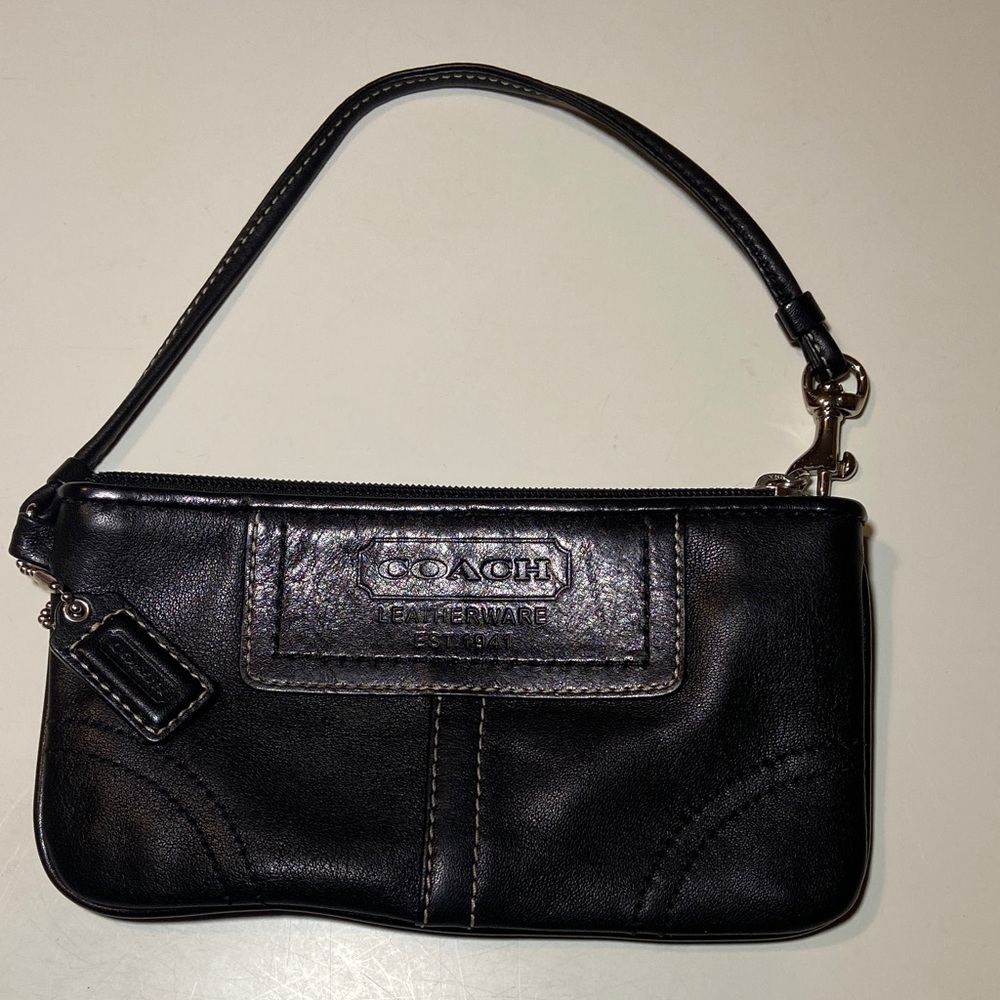 Vintage Coach Black Leather Wristlet